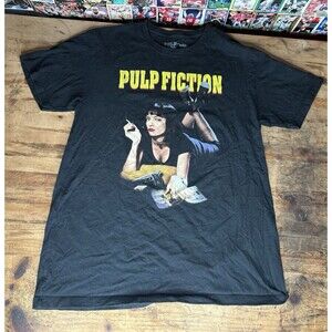 PULP FICTION Movie Poster T-shirt Size Medium Black Short Sleeve Cotton
